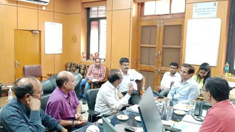 रेलकर्मियों के साथ उच्च स्तरीय कमेटी की बैठक बेनतीजा, भूख हड़ताल जारी
