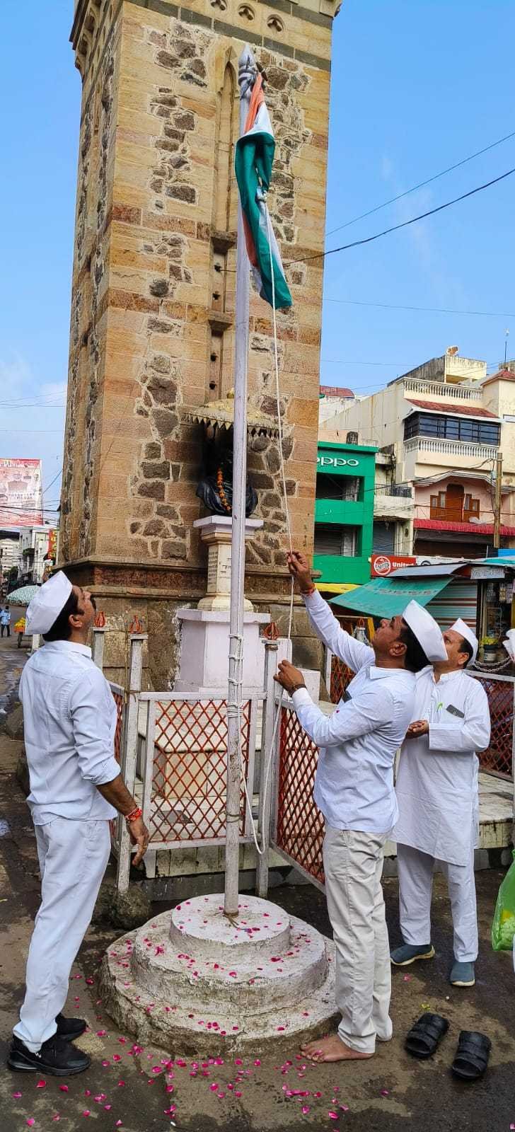 कांग्रेस सेवादल ने किया मासिक ध्वजवंदन