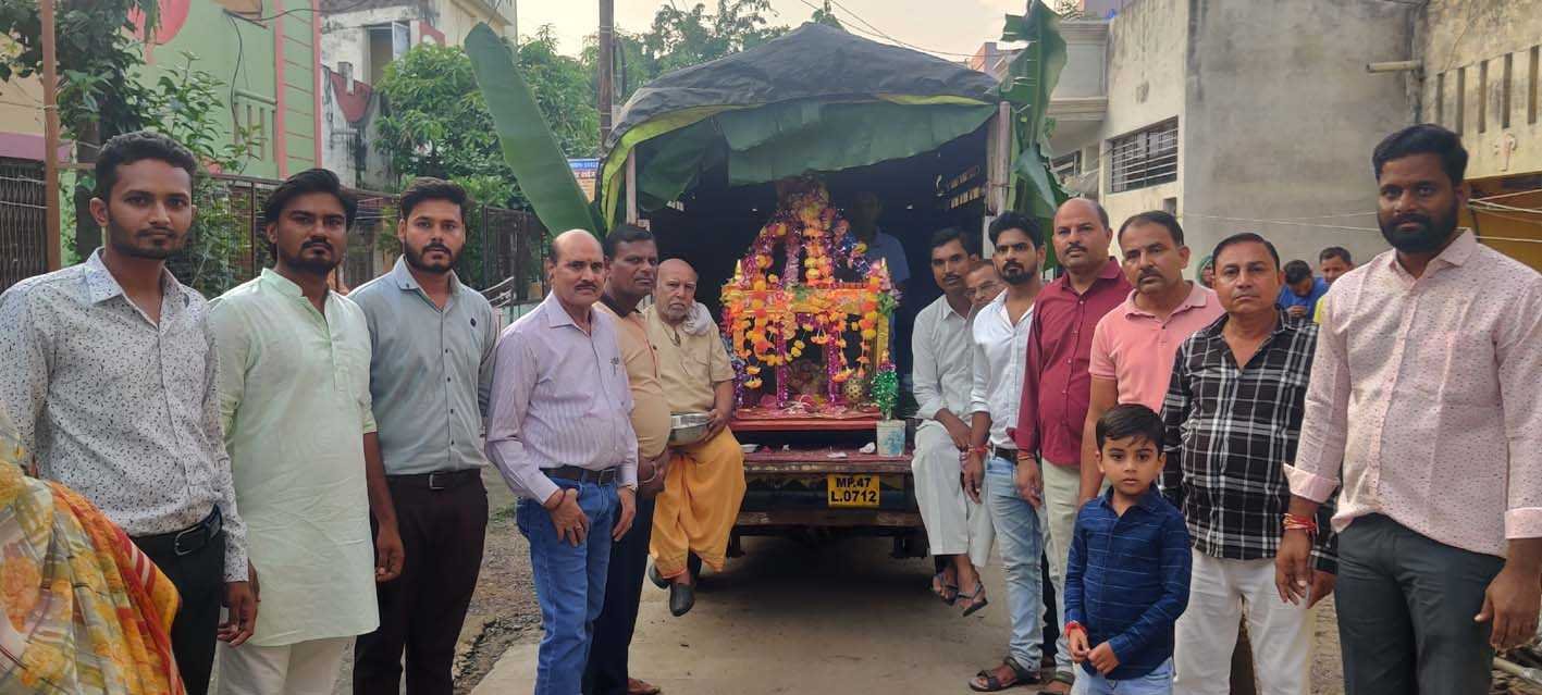 हरियाणा गौड़ ब्रह्मण समाज ने निकाले डोल