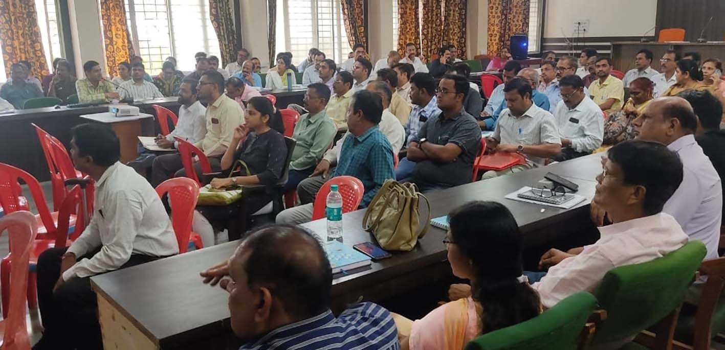 सी-विजिल एप के संबंध में दिया प्रशिक्षण  