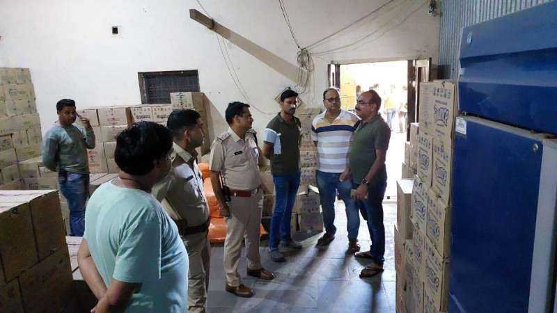 मंदसौर में सनसनीखेज चोरी, लाखो की सिगरेट ले उड़े बदमाश