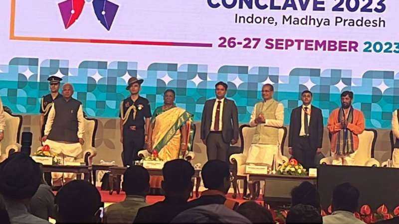 राष्‍ट्रपति द्रौपदी मुर्मु पहुंचीं बीसीसी, स्मार्ट सिटी कान्क्लेव में होंगी शाम‍िल