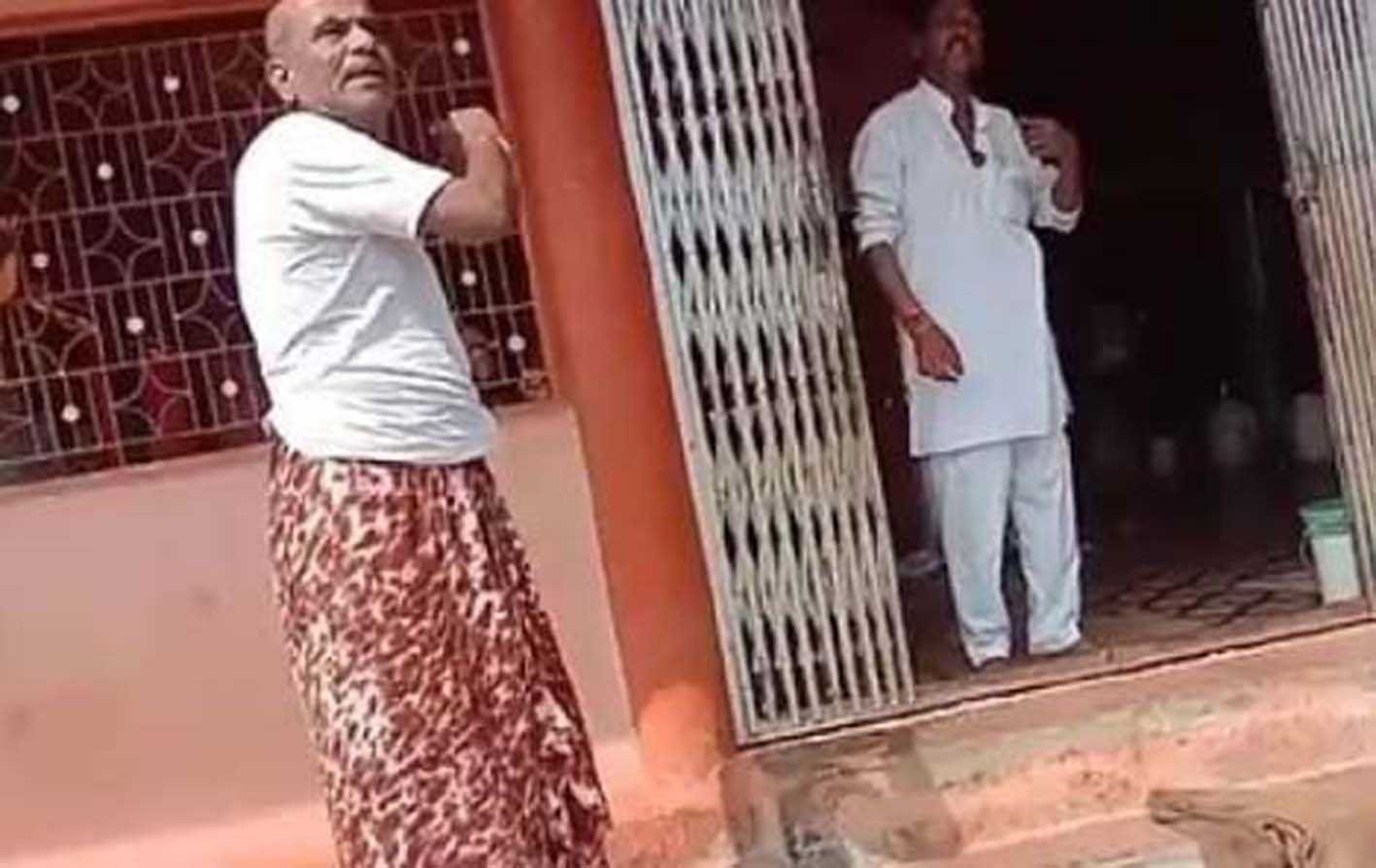 अहिरवार समाज के लोगों को मंदिर में घुसने से रोका