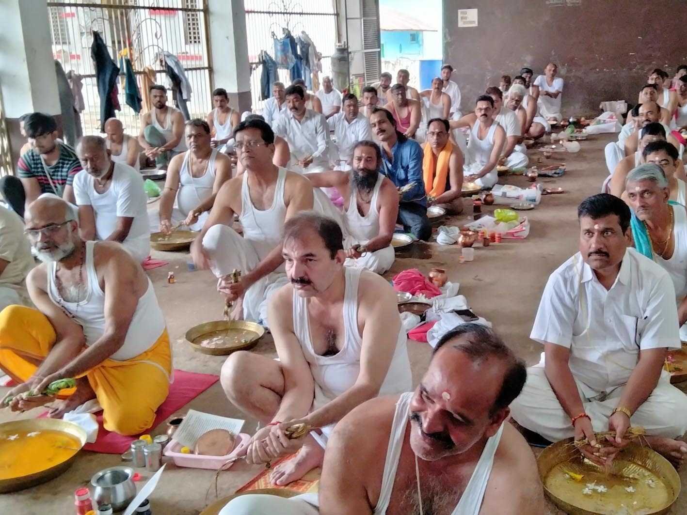 सोलह श्राद्ध आज से…..  श्राद्धपक्ष! पितरों की पिंडदान व तर्पण की आकांक्षा