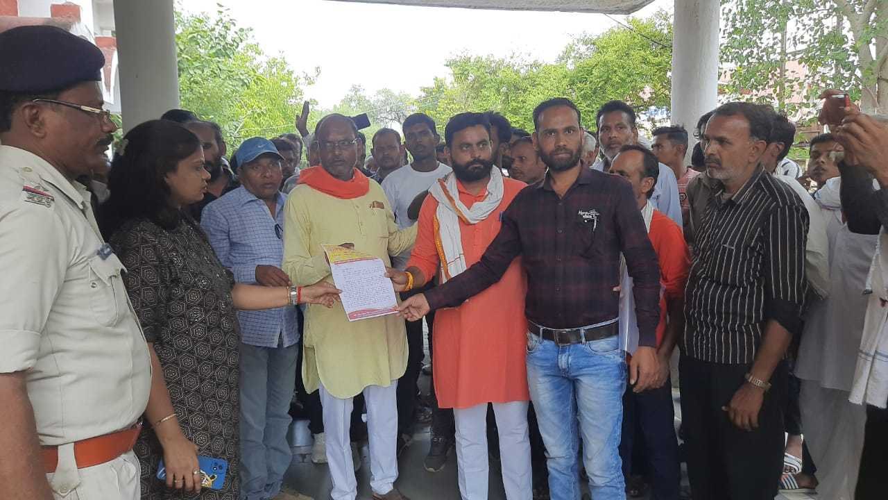 यदुवंशम सेना ने पुलिस की कार्यप्रणाली को लेकर सौंपा ज्ञापन