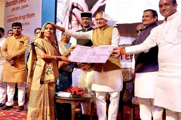 दीनदयाल रसोई की थाली अब 5 रुपये में मिलेगी : मुख्यमंत्री श्री चौहान
