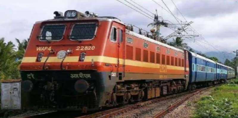 पितृपक्ष के लिए रानी कमलापति-गया के मध्य स्पेशल ट्रेन