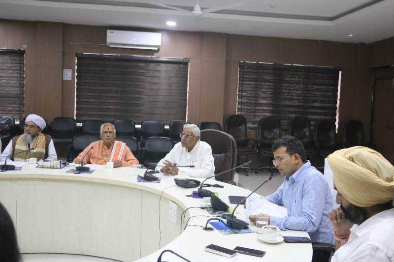पीओपी की मूर्तियां के निर्माण और विक्रय पर रहेगा प्रतिबंध