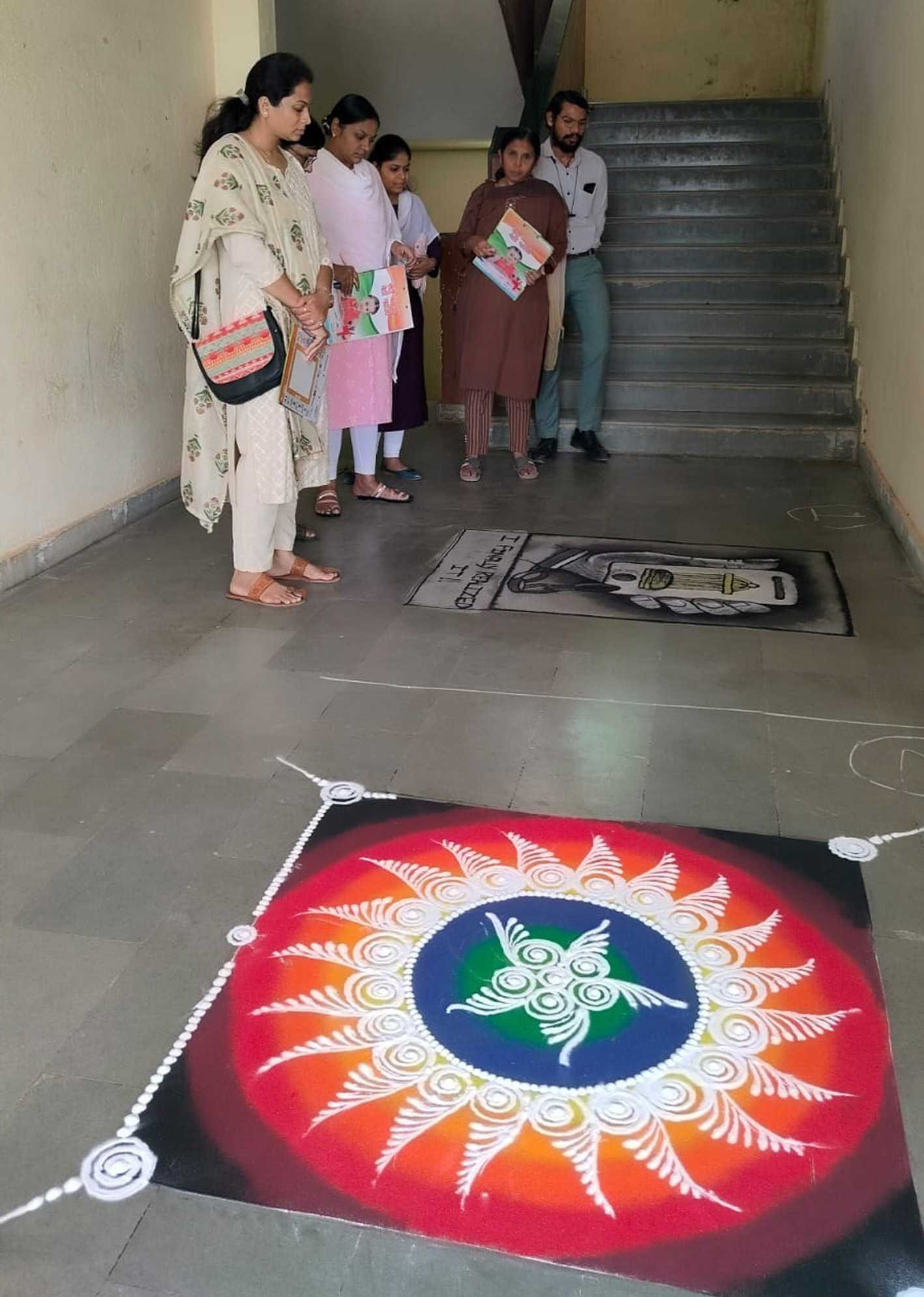 होलीफेथ कॉलेज में युवा उत्सव का आयोजन  