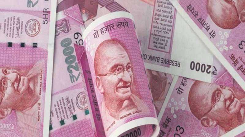 2000 के नोट बदलने की मियाद एक हफ्ते बढ़ी
