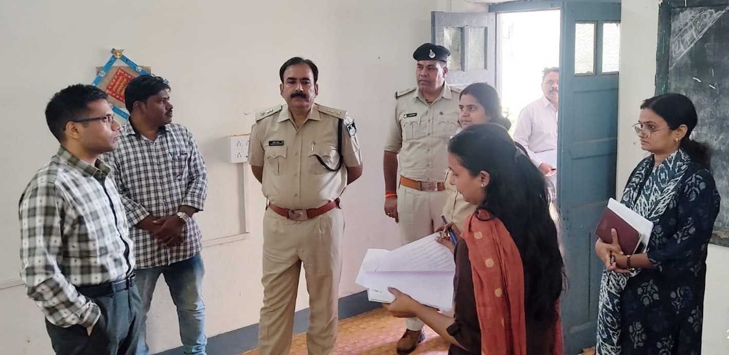 कलेक्टर ने दूरस्थ मतदान केन्द्रों का किया निरीक्षण  