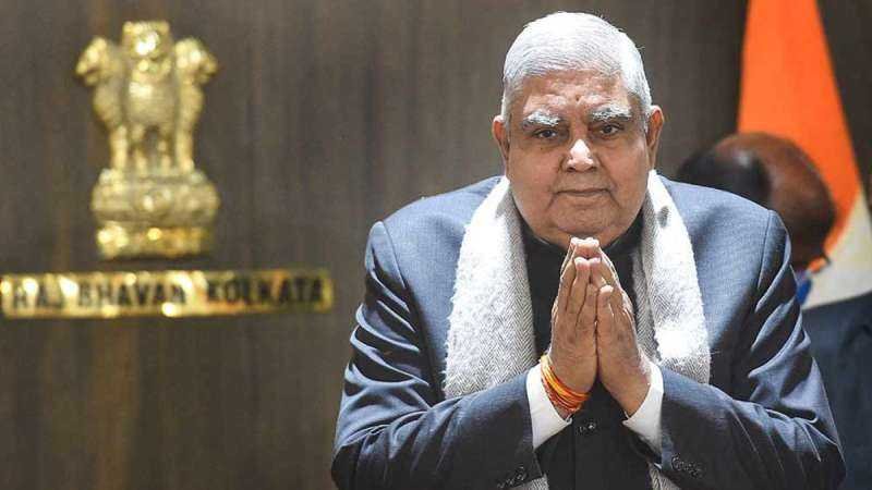 लोगों की अज्ञानता को राजनीतिक लाभ के लिए इस्तेमाल करना शर्मनाक है: उपराष्ट्रपति