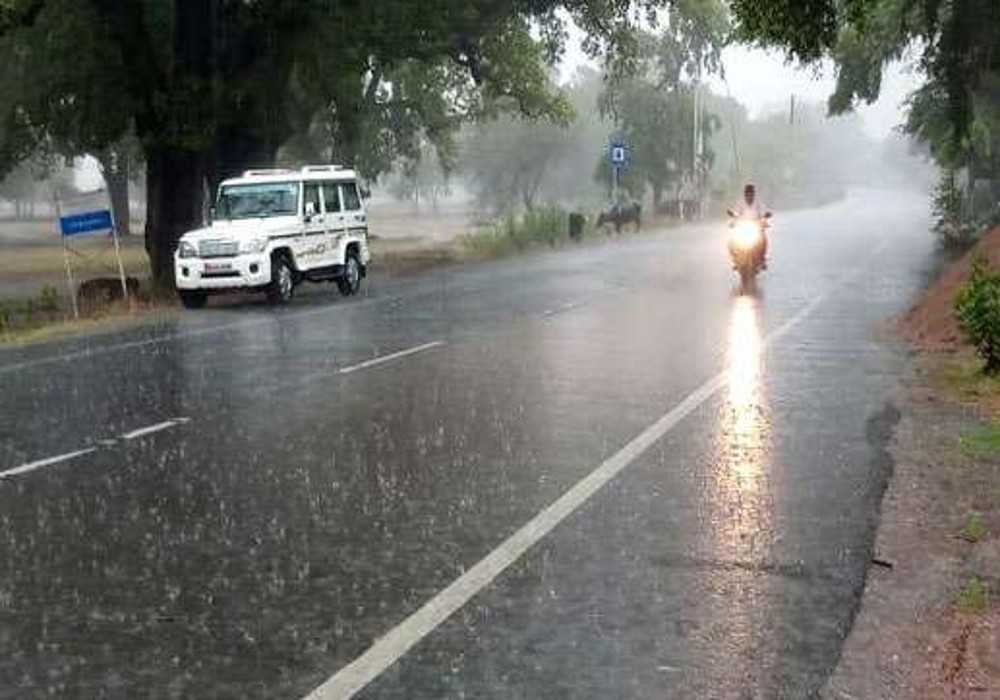 मध्य प्रदेश के मौसम में बदलाव, एक साथ 3 सिस्टम एक्टिव, छाएंगे बादल