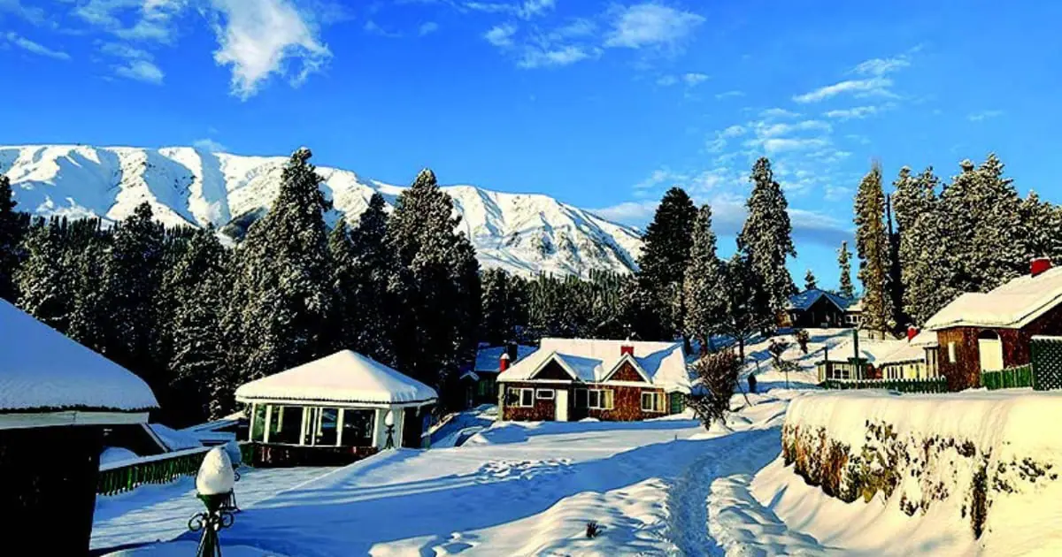 सर्दियों में करें उत्तराखंड के हिमालयी पर्यटक स्थलों की सैर, सफर को रोमांचक बना देगी बर्फबारी