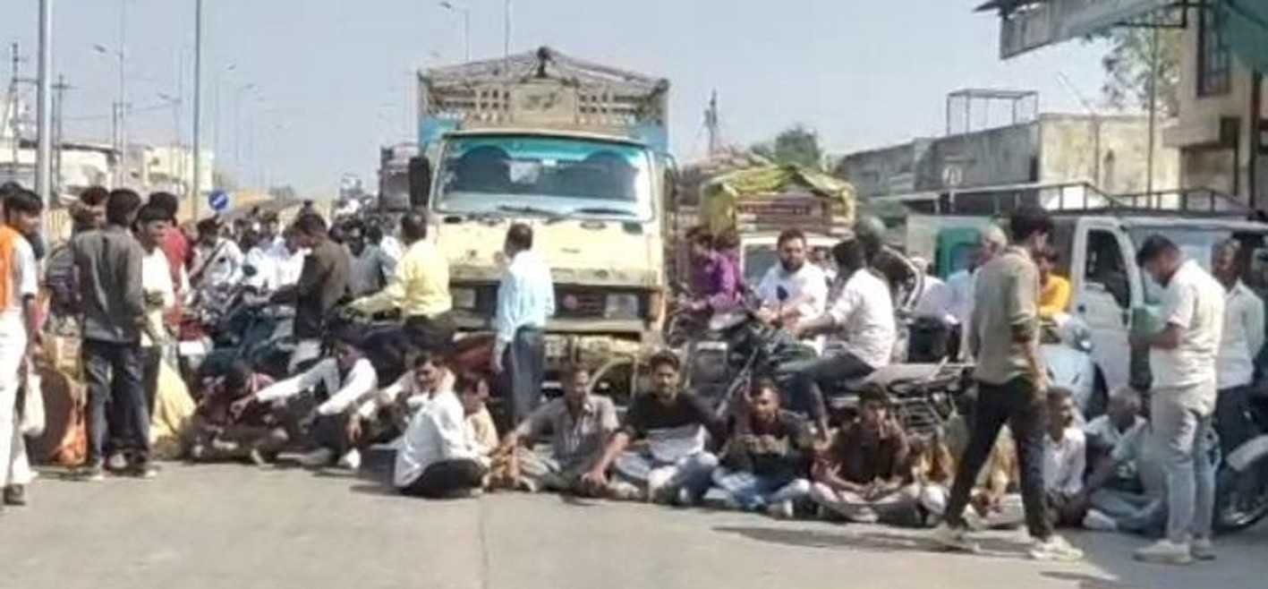 टोकन मिलने पर भी किसानों को समय पर नहीं मिला यूरिया खाद