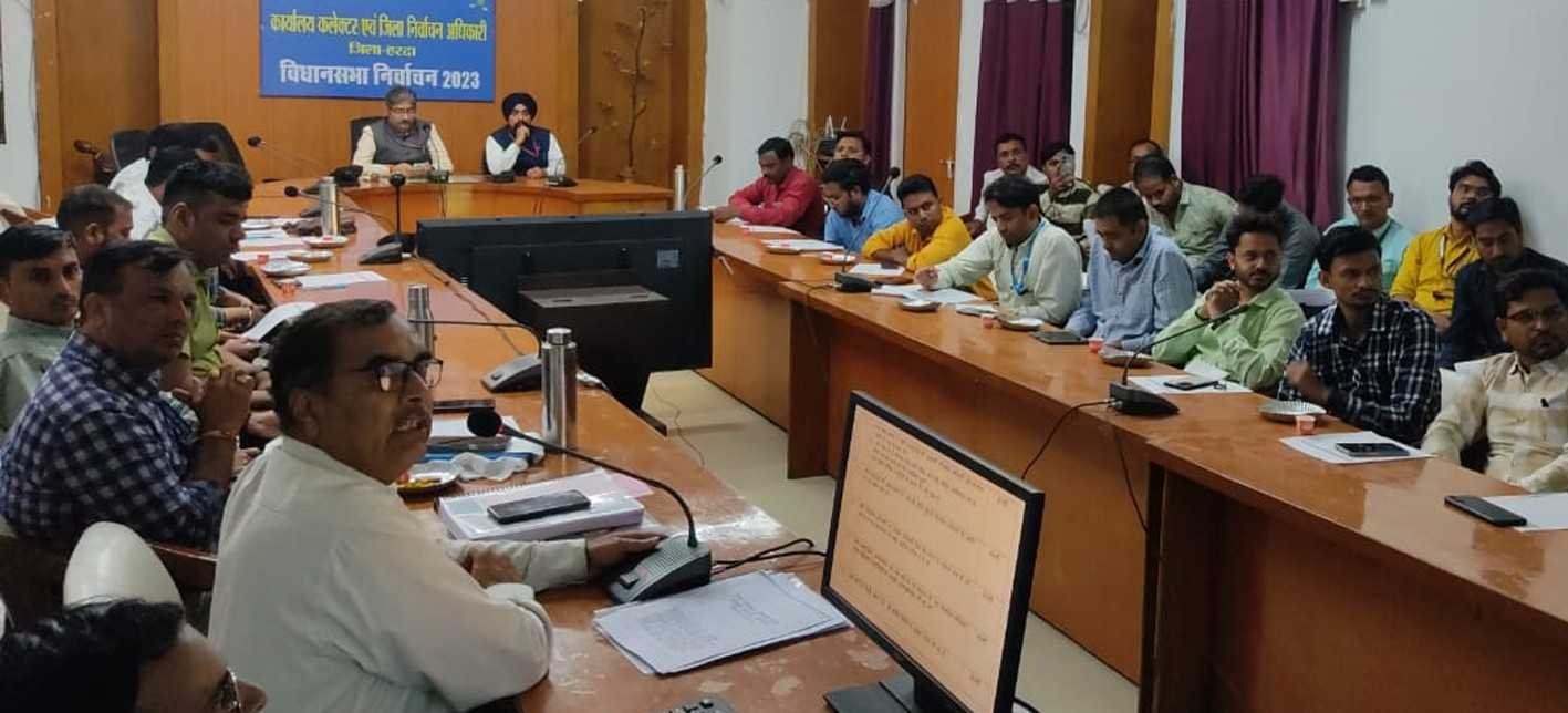 माइक्रो ऑब्जर्वर्स का प्रशिक्षण संपन्न