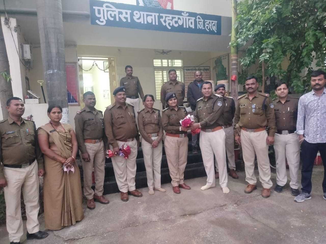 विधानसभा चुनाव के सफल आयोजन पर हुआ सामुहिक भोज