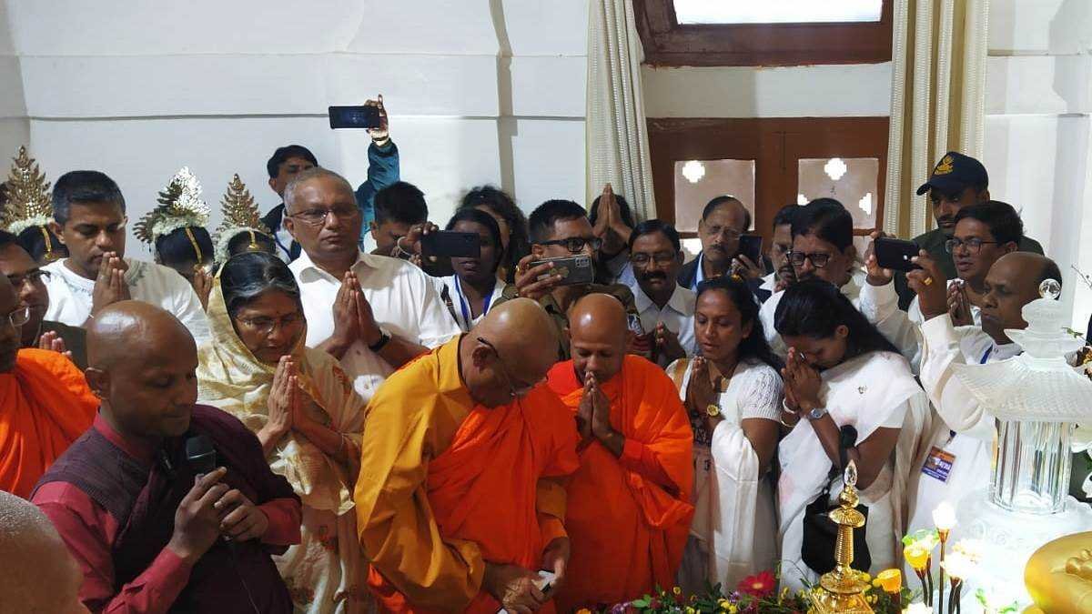 सांची में महाबोधि महोत्सव का शुभारंभ, श्रीलंका, जापान समेत कई देशों से आए श्रद्धालु
