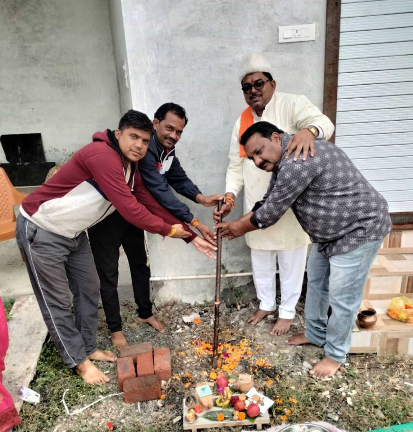 राठौर समाज के मांगलिक भवन निर्माण का भूमिपूजन