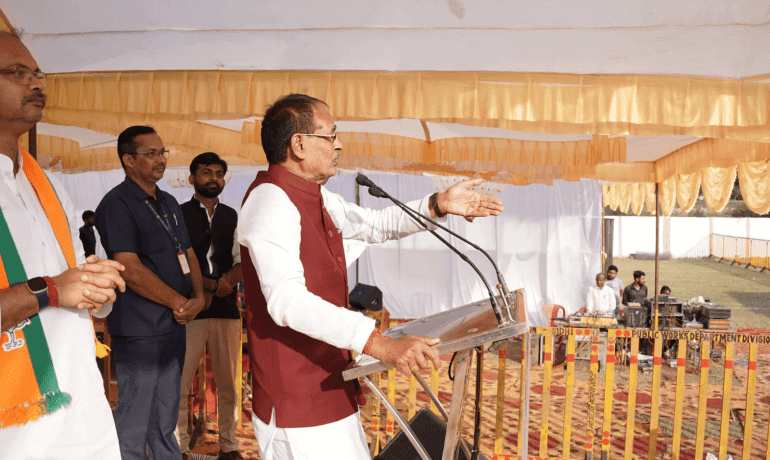 मेरी बहनों, भांजे-भांजियों की तरफ उंगली उठाने वालो, छोड़ूंगा नहीं – शिवराज सिंह चौहान