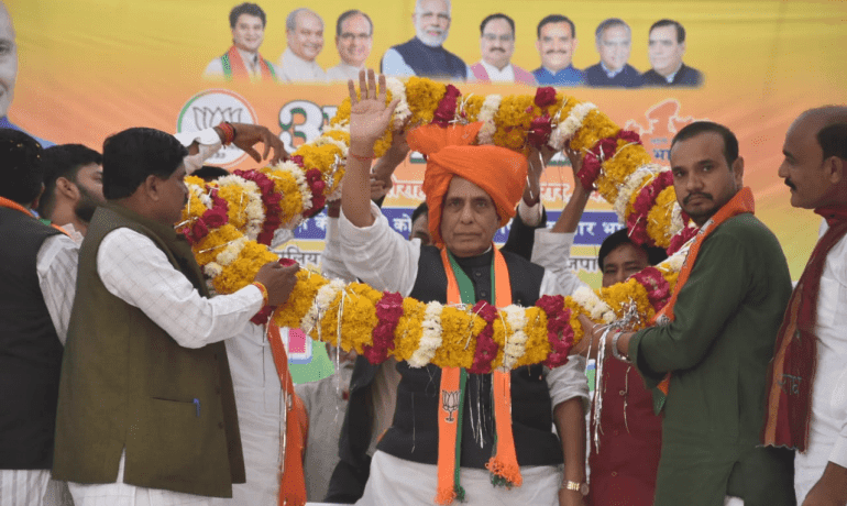 भारत चंद्रमा पर लैंडिंग कर चुका, राहुल यान को लांच नहीं कर पा रही कांग्रेस – राजनाथ सिंह