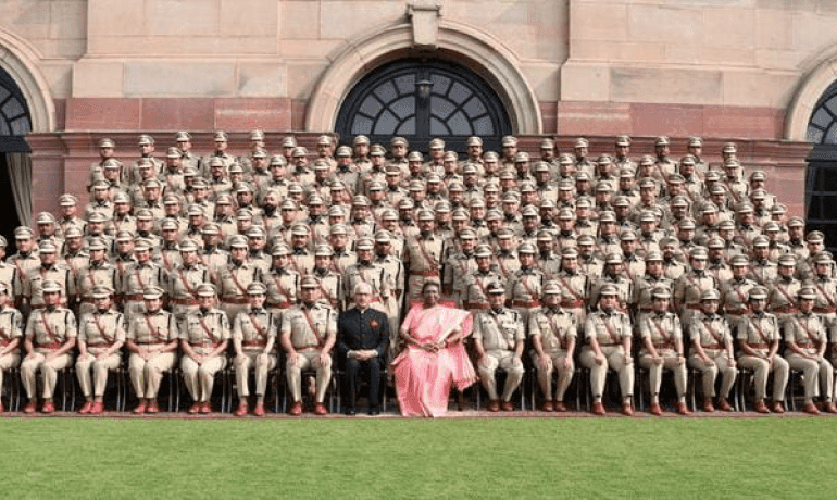 राष्ट्रपति द्रौपदी मुर्मू ने कहा पुलिस अधिकारियों को तकनीक के क्षेत्र में हमेशा अपडेट रहना होगा