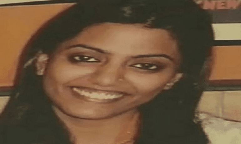 दिल्‍ली की एक अदालत ने वर्ष 2008 में टीवी पत्रकार सौम्‍या विश्‍वानाथन हत्‍याकांड में चार दोषियों को उम्रकैद की सजा दी है