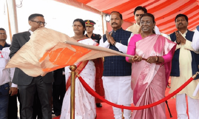 राष्ट्रपति द्रौपदी मुर्मू ने कहा- भारत में बंदरगाहों को ढांचागत और परिचालन संबंधी चुनौतियों से निपटने की आवश्‍यकता