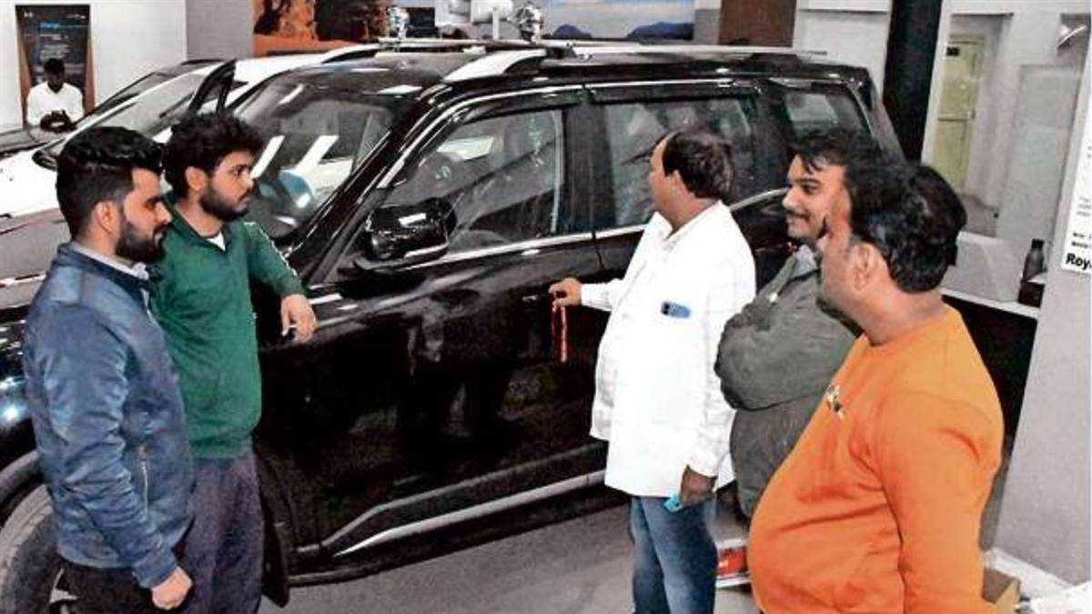 व्यापार मेले में दिखाई देगी हर लग्जरी कार, छूट का फायदा लेने प्री-बुकिंग शुरू