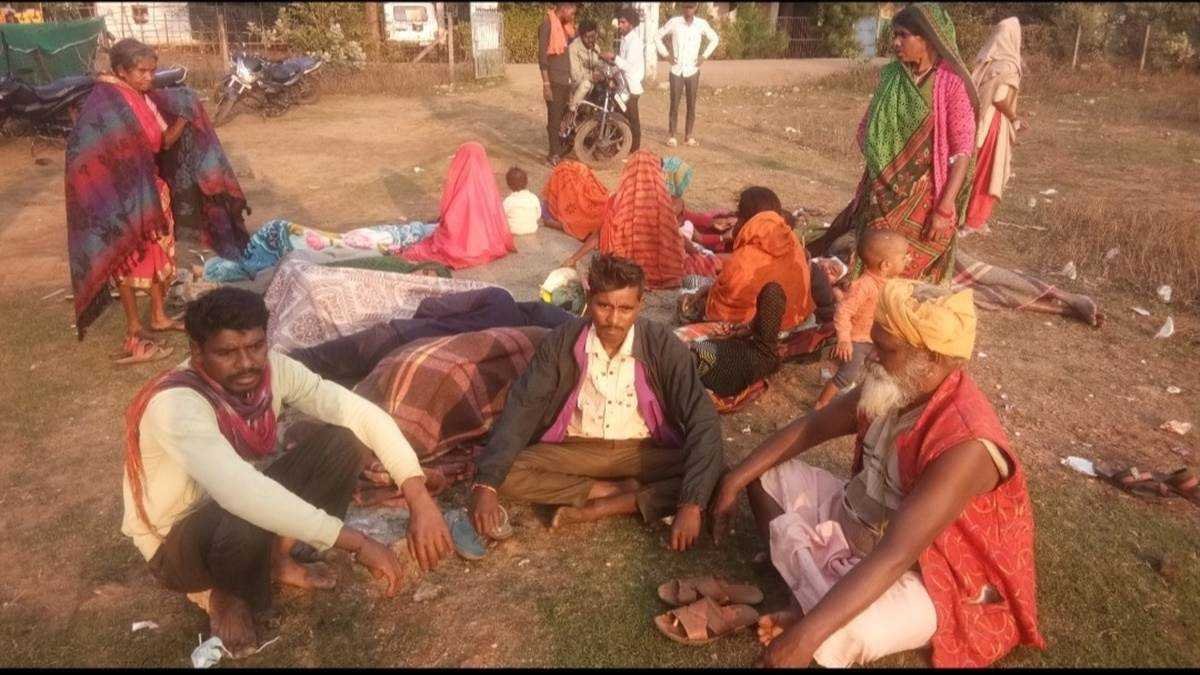 सगाई समारोह में भोजन करने से 34 ग्रामीण बीमार, दो की हालत गंभीर