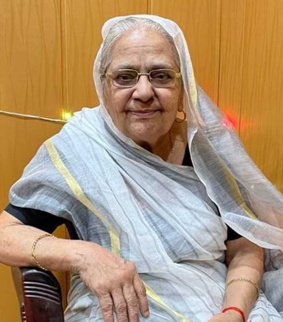 पत्रकार सुनील जैन की बुआ का निधन