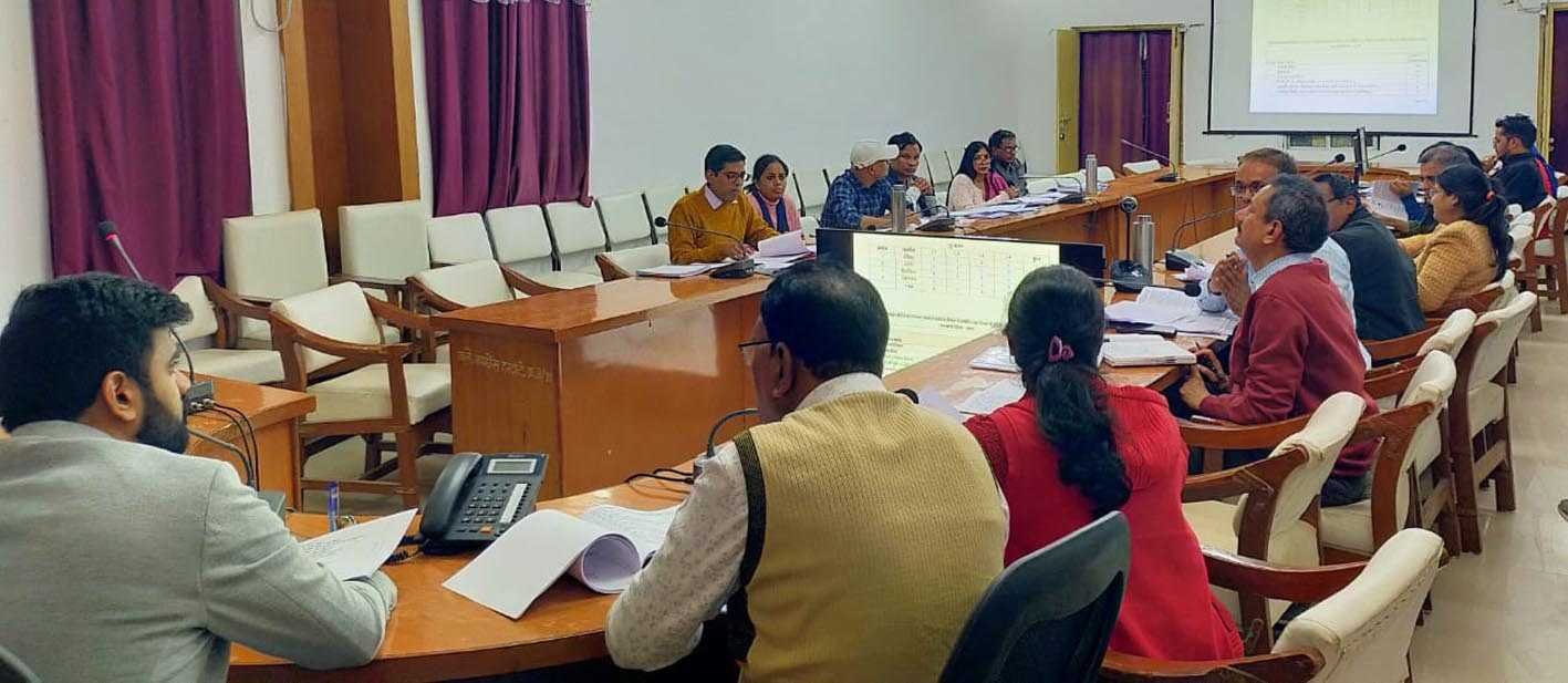 अविवादित बंटवारा के प्रकरणों का त्वरित निराकरण करें