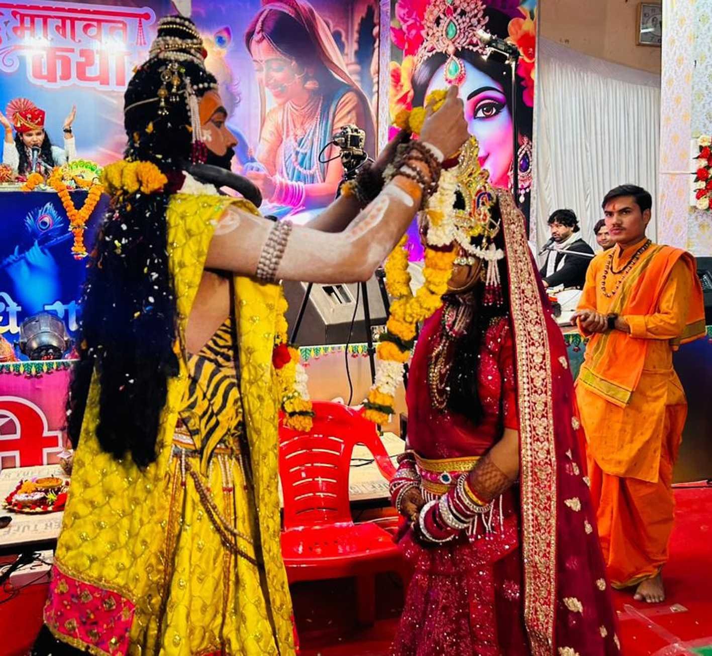 धूमधाम से मनाया शिव पार्वती विवाह