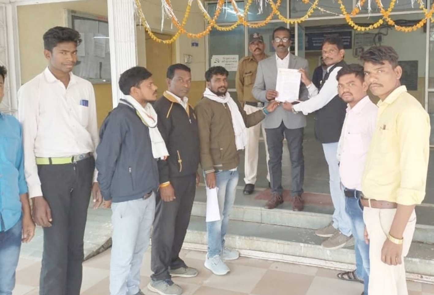 अवैध खनन को लेकर जयस करेगा आंदोलन