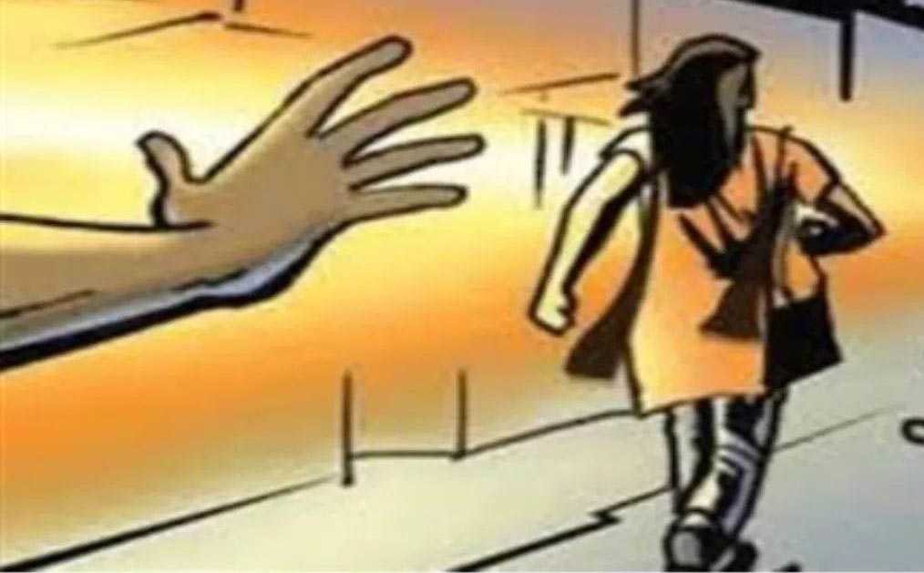 भाजपा के पूर्व जिलाध्यक्ष पर छेड़छाड़ का आरोप, कोतवाली में बंद कमरे में एक घंटे हुई पूछताछ