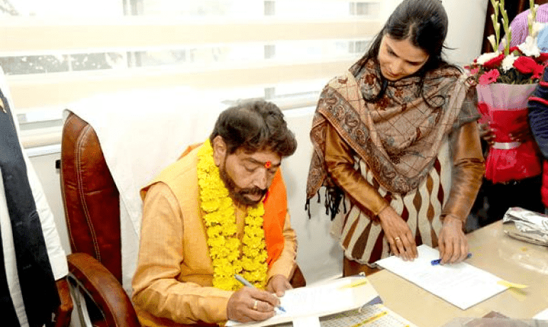 डॉ. रामकृष्ण कुसमरिया ने राज्य पिछड़ा वर्ग आयोग में किया अध्यक्ष का कार्यभार ग्रहण
