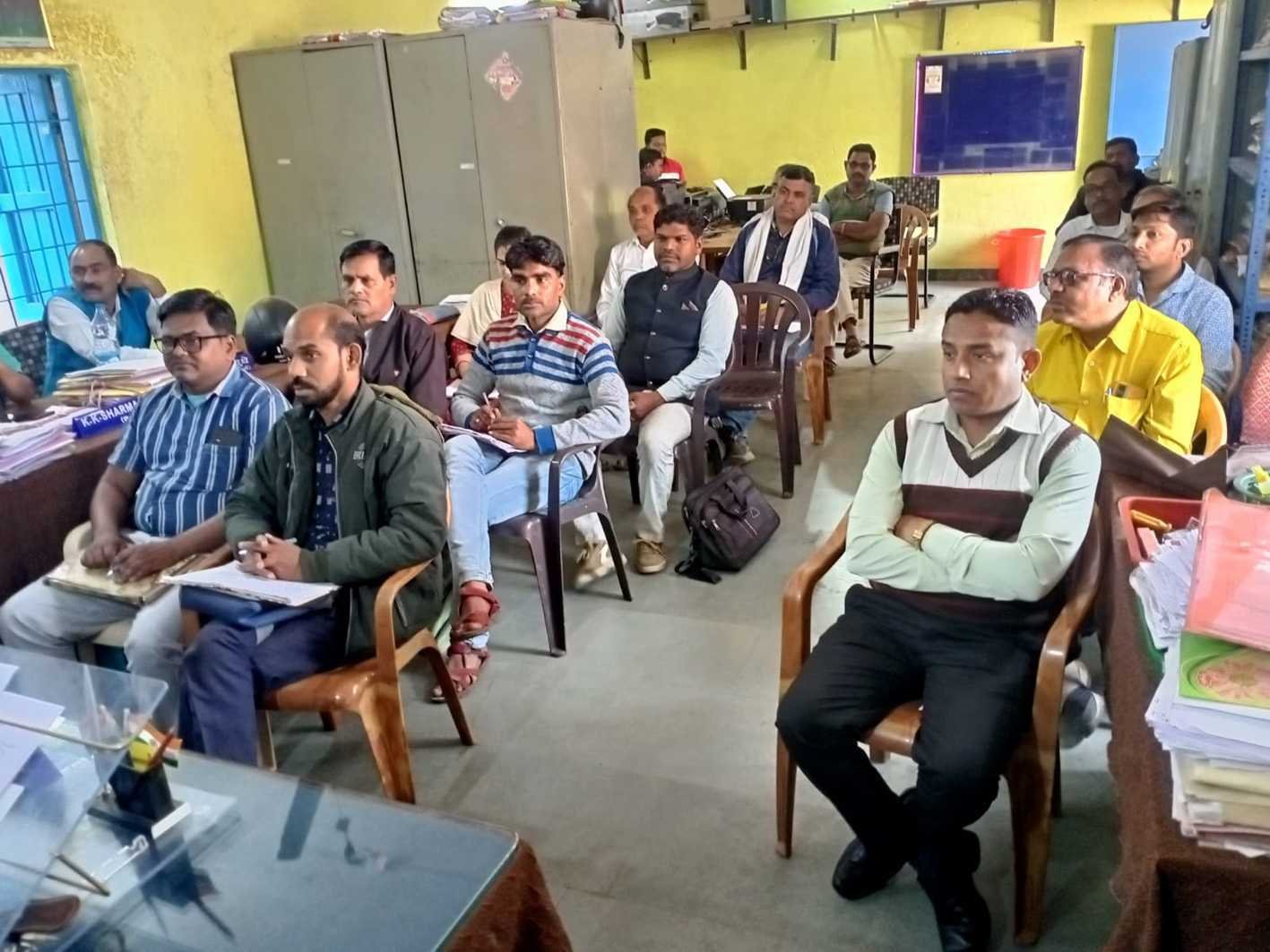 नवभारत साक्षरता कार्यक्रम के संचालन हेतु बैठक आयोजित