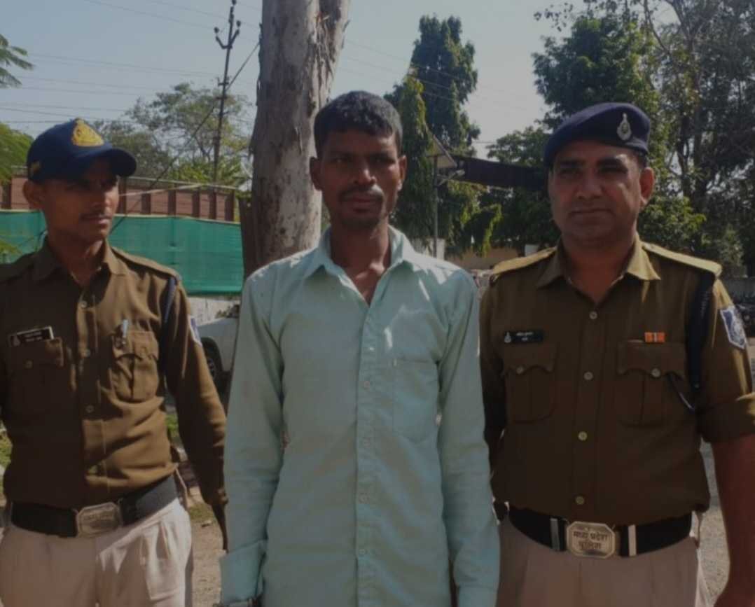 बेटी की चाहत थी, बेटा पैदा होने पर नवजात शिशु का गला दबाकर की हत्या