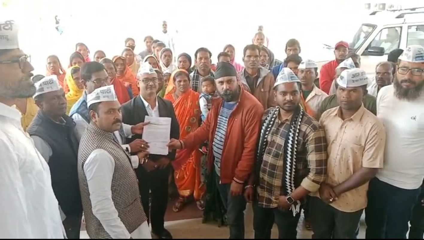 पैसा डबल करने का झांसा देकर सैकड़ों ग्रामीणों से ठगी