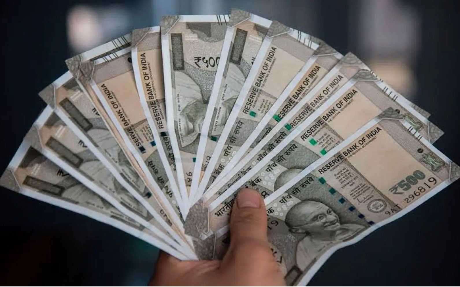 रिटायर्ड कर्मचारियों के लिए महत्वपूर्ण खबर, बकाया एरियर को लेकर अधिकारियों को जारी हुआ ये सर्कुलर, जानें लाभ मिलेगा या नहीं?