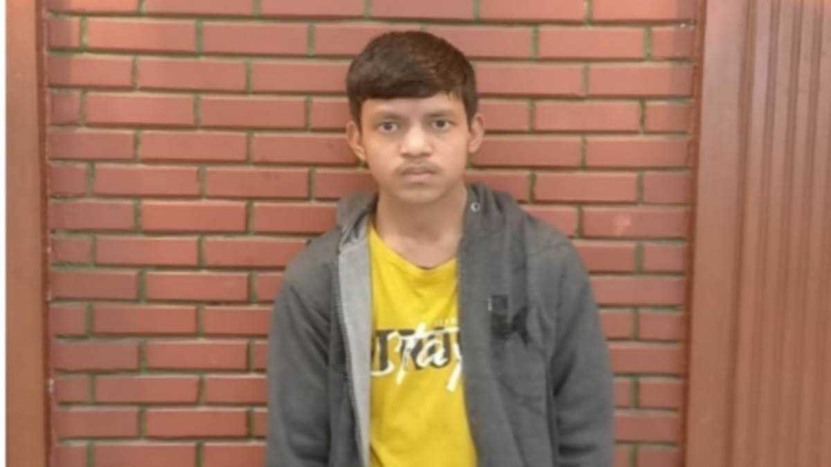 वीडियो काल पर बात हुई तो छलक गईं बेटे की खोज में थक चुकी आंखें, ट्रेन से 1300 दूर किमी दूर पहुंच गया था बालक