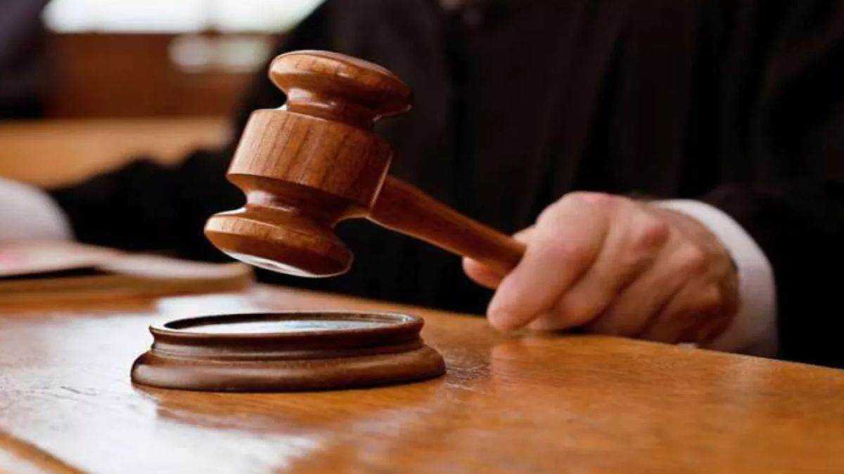 नाबालिग से दुष्कर्म के मामले में आरोपित को बीस साल का सश्रम कारावास, जुर्माना भी लगाया