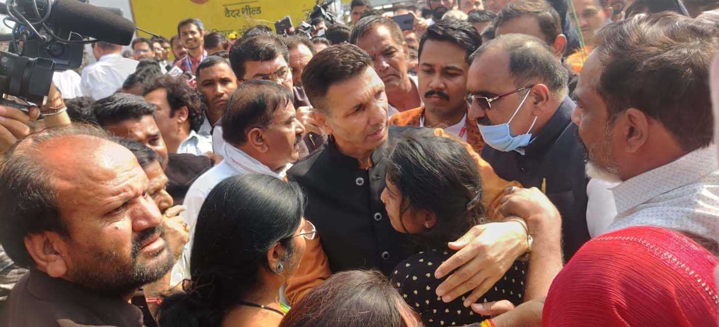 कांग्रेस प्रदेश अध्यक्ष ने मांगा मृतकों के लिए 1 करोड़ का मुआवजा