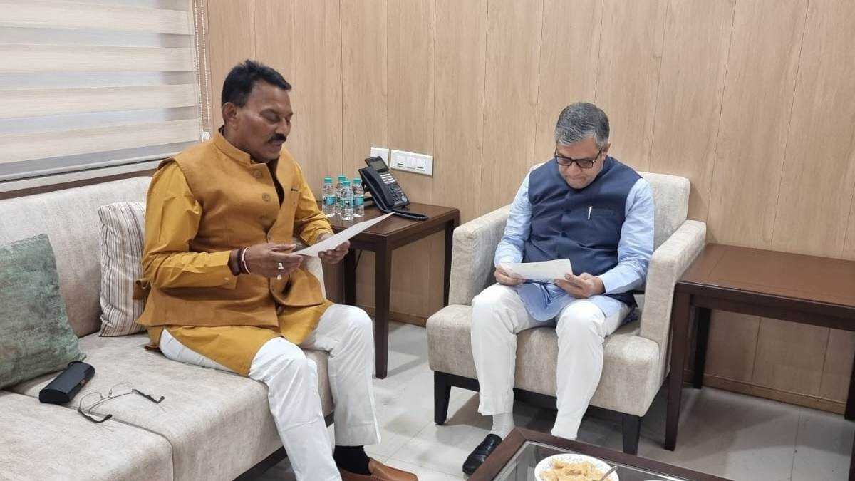 इंदौर-अमृतसर ट्रेन सप्ताह में तीन दिन और ग्वालियर एक्सप्रेस नीमच तक चलाने की मांग