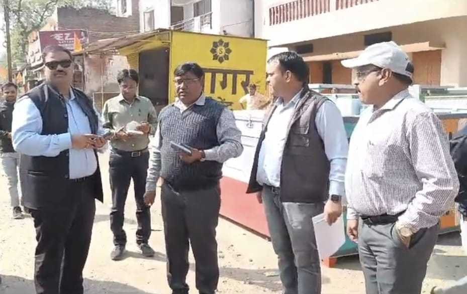 आगामी सिंहस्थ व नर्मदा जयंती पर्व को लेकर कलेक्टर ने किया दौरा