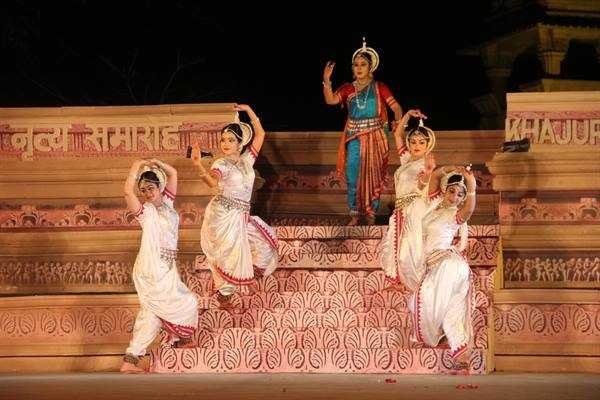 पद्म विभूषण और पद्मश्री कलाकारों की ओजस्वी प्रस्तुतियों से गुंजायमान होगा 50वां खजुराहों नृत्य समारोह