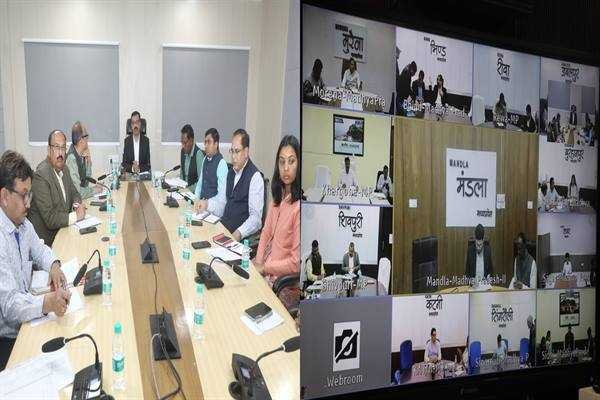 1500 से अधिक मतदाता संख्या वाले मतदान केंद्रों पर सहायक मतदान केंद्र बनाए जाने का जल्द भेजें प्रस्ताव: मुख्य निर्वाचन पदाधिकारी श्री अनुपम राजन