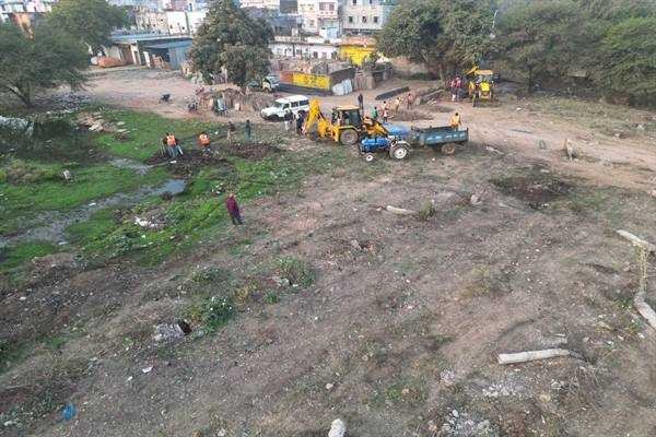सुवासरा में 53 करोड़ 81 लाख रु की शासकीय भूमि को अतिक्रमण से कराया मुक्‍त
