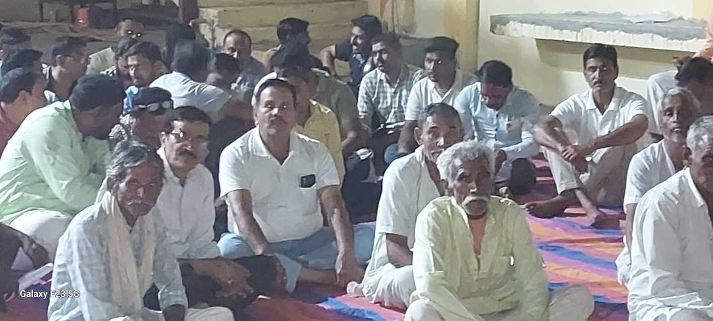 अगर नहीं मिला नहर का पानी तो करेंगे चुनाव का बहिष्कार