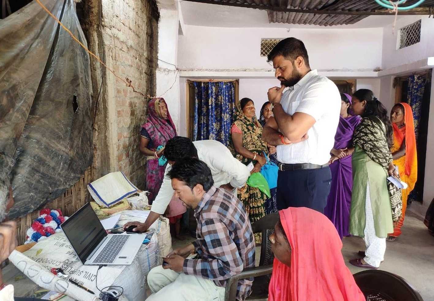 जिपं सीईओ ने टिमरनी ब्लॉक के गांवों का किया दौरा